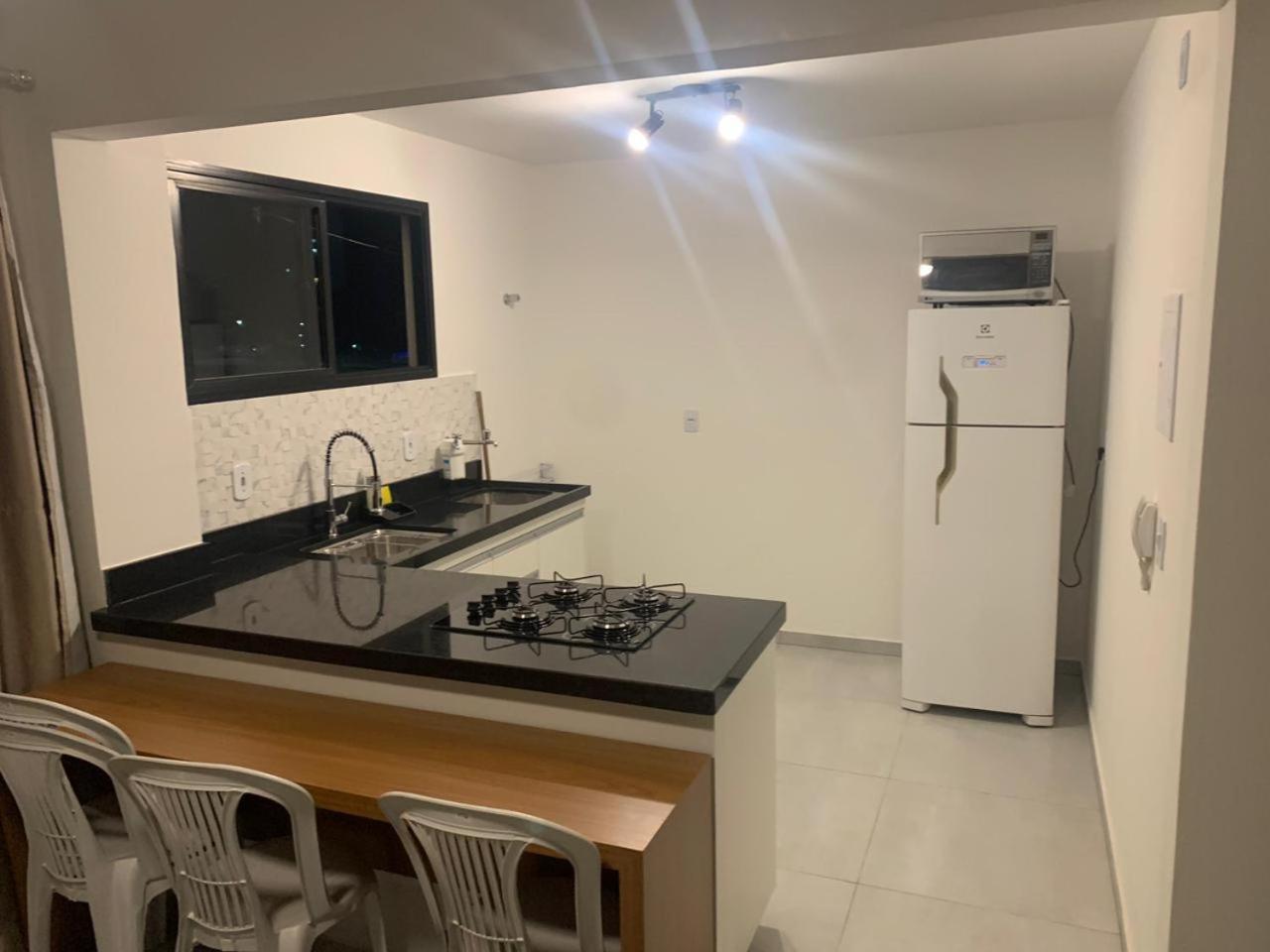 Res Leomarian 2 Quartos Praia Do Morro - Guarapari Zewnętrze zdjęcie